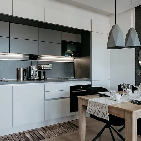 Csillag Apartament Győr